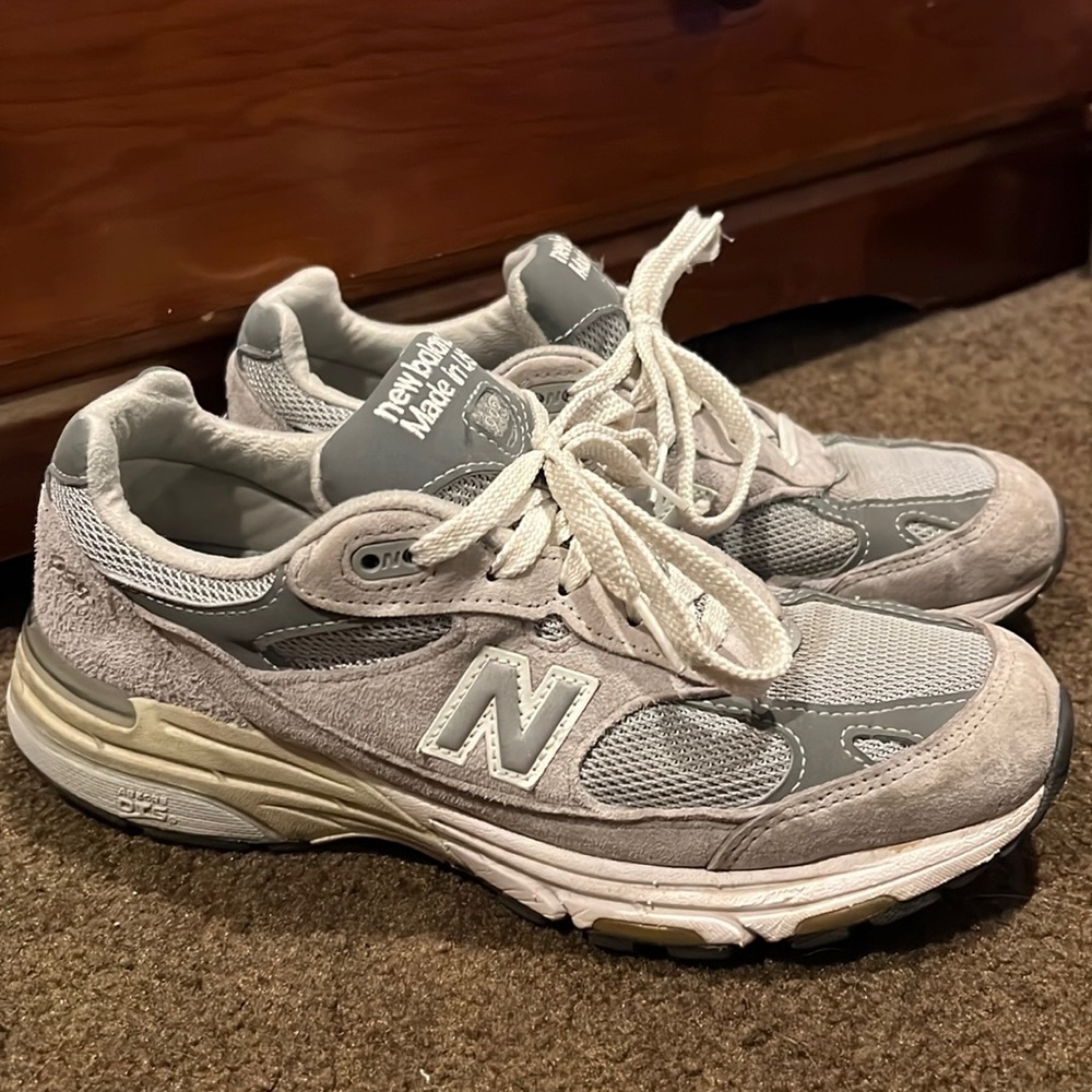 993 gray new balance.